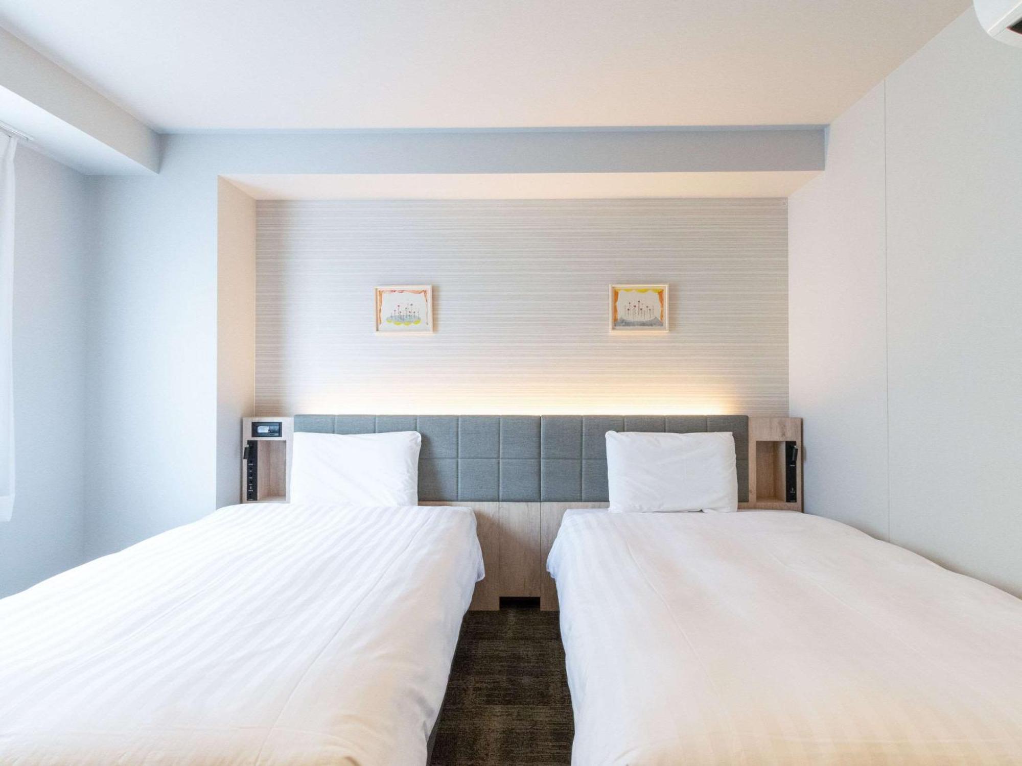 คอมฟอร์ต โฮเต็ล นาโกย่า ชิงกันเซงงูชิ Hotel ภายนอก รูปภาพ